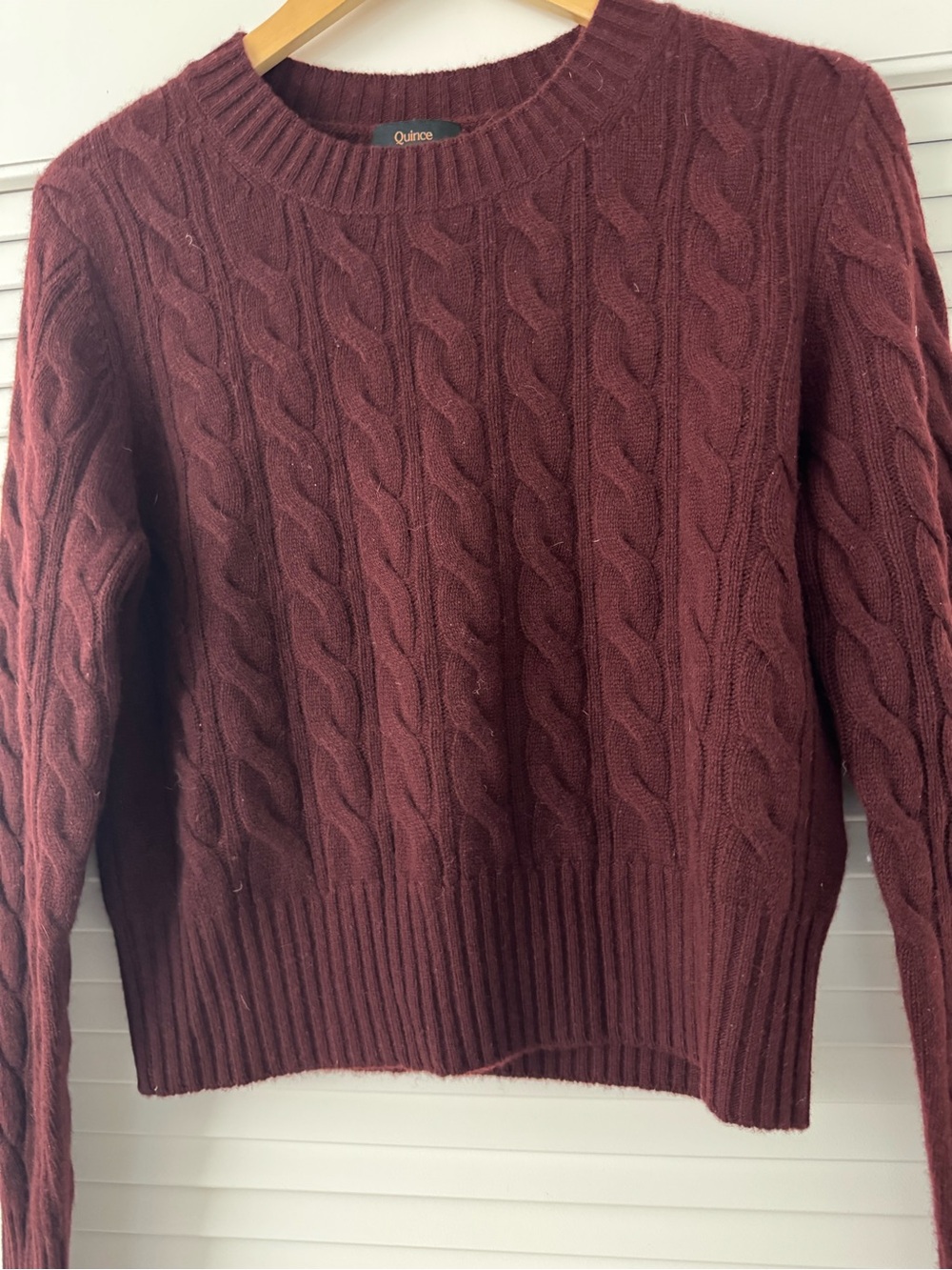 Quince Cable Knit Crewneck Sweater - Wine